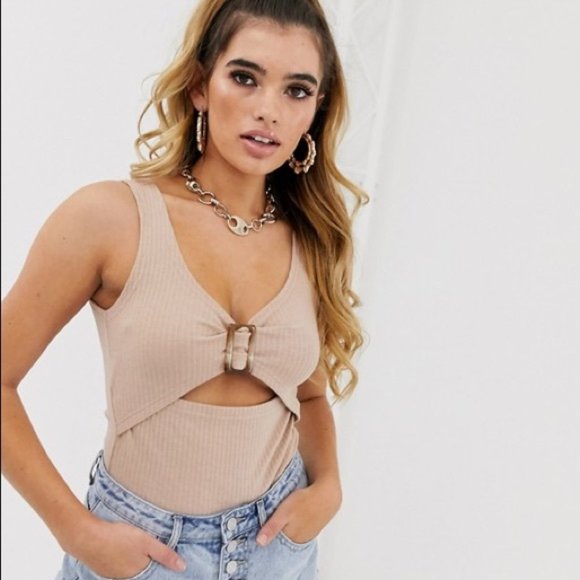 Missguided Tops - Missguided Ribbed Bodysuit with Buckle in Nude